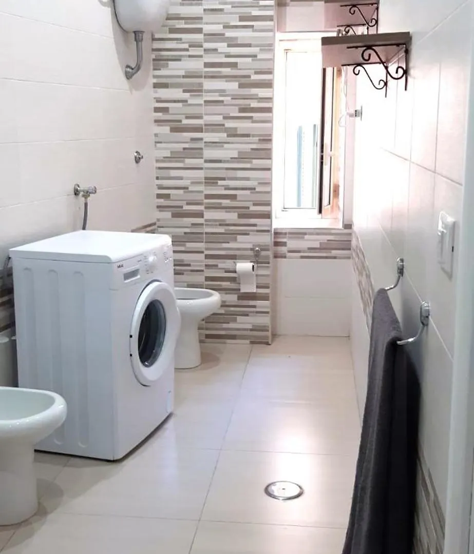 Holiday home Casa Vacanze Hilton Naples Italy